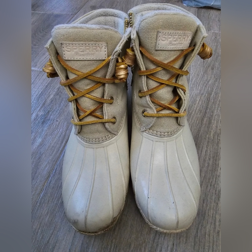 Sperry Size 8